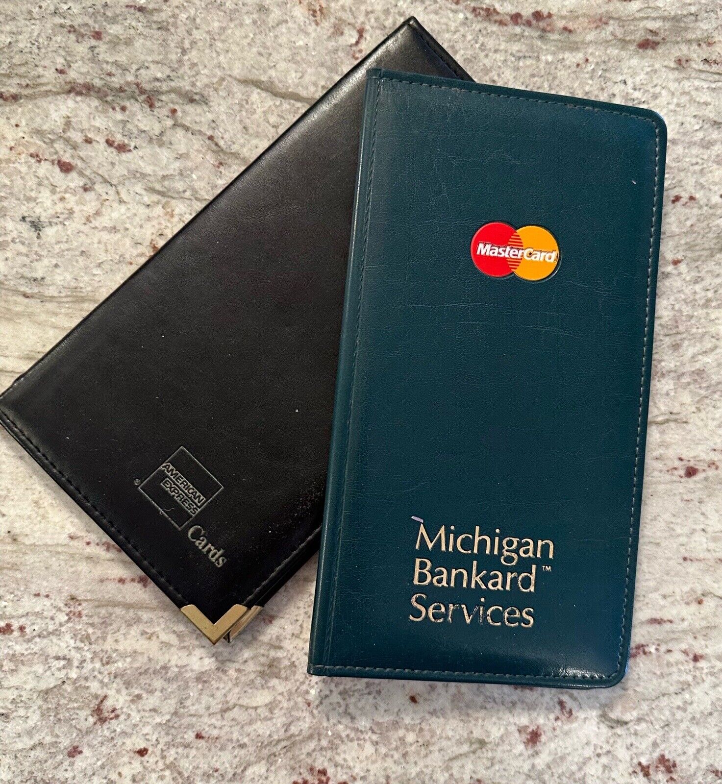 VINTAGE BANK FILES Bill Credit Card Pub 2 VTG Folio Logo Branded Waiter Payment