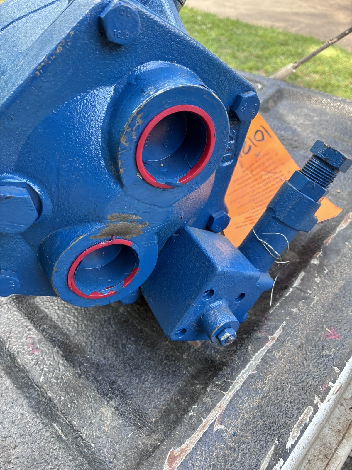 VICKERS PVB20RS20CC11 HYDRAULIC PISTON PUMP 362030 OEM