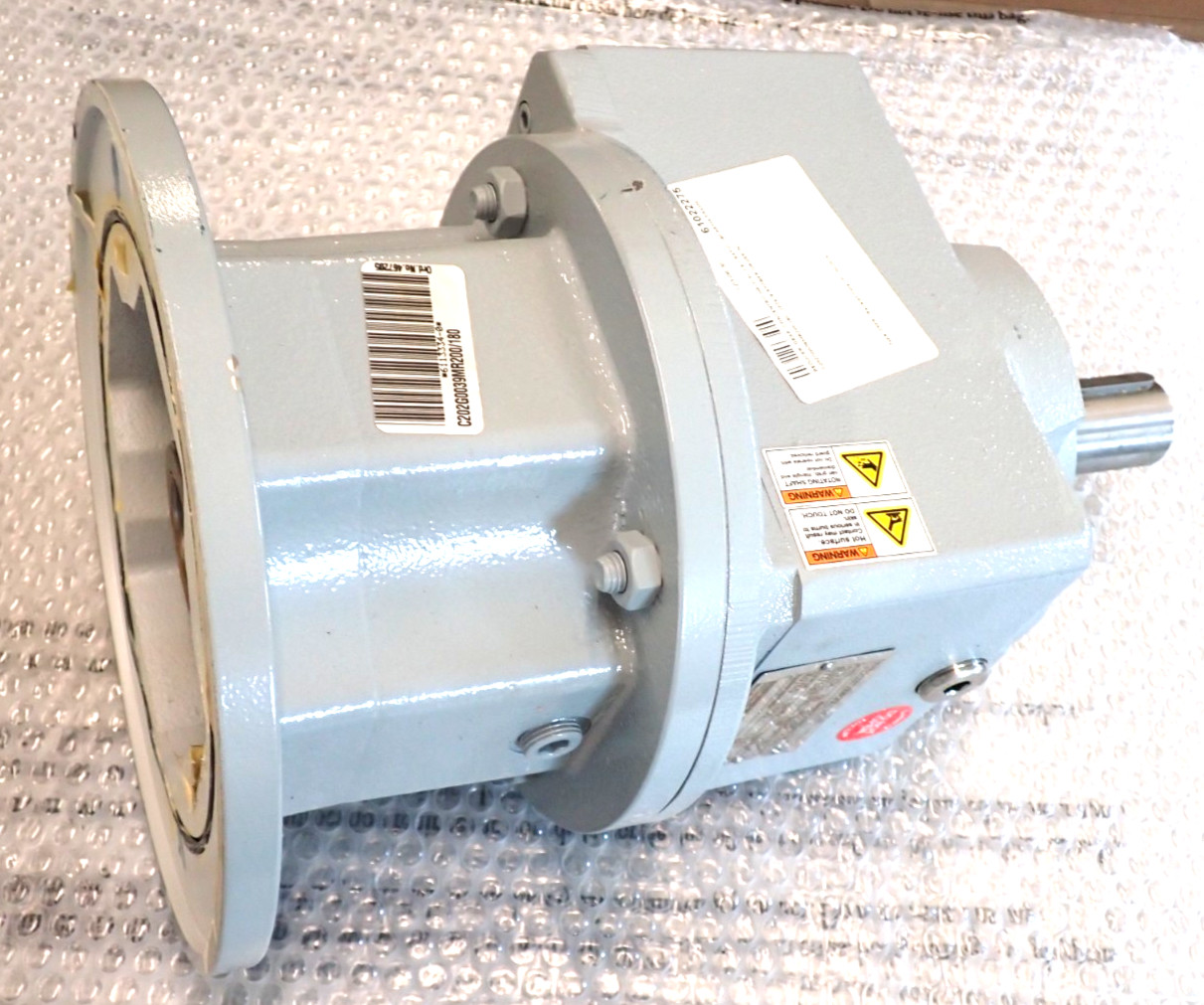 L202G0039MR200/180 STOBER HELICAL GEAR REDUCER 3.9:1 180 NEMA FR NEW