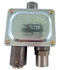 Barksdale 9048-6 Pressure Switch – Industrial Control 700-10000 PSI 48.3-690 BAR picture