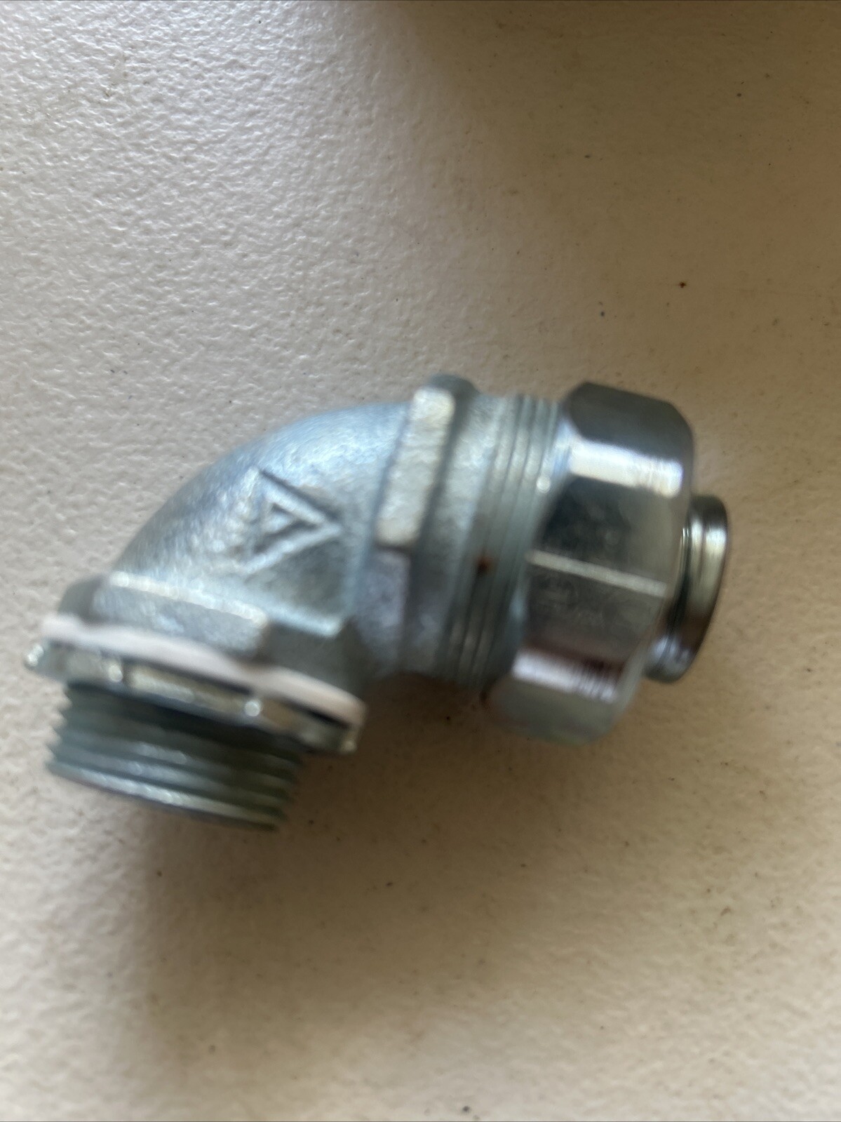 EMERSON Appletori ST9075 Liquidtight Connector, 90 Degree Trade Size 3/4” Qty 10