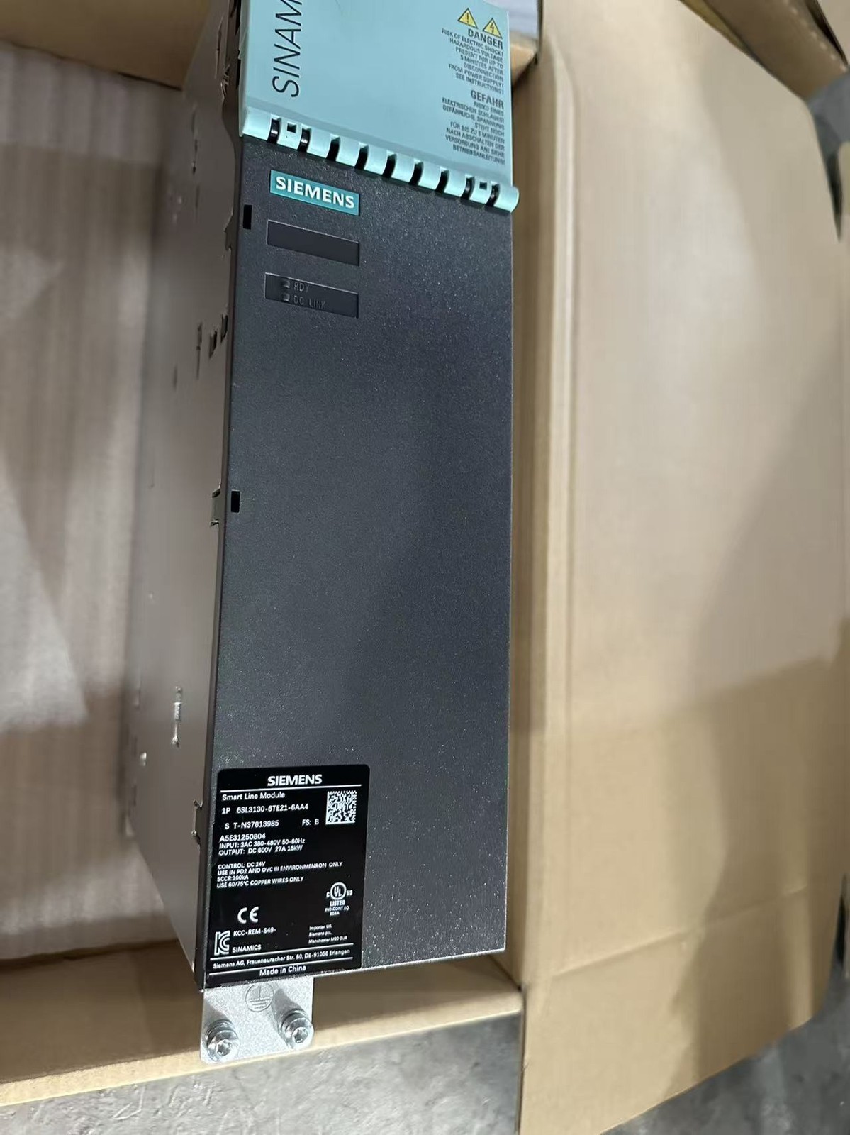 Siemens 6SL3130-6TE21-6AA4 NEW SINAMICS S120 Smart Line Module UPS WJP0 Siemens 6SL3130-6TE21-6AA4 NEW SINAMICS S120 Smart Line Module UPS WJP0