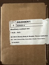 Eaton Auxiliary contact kit.1 N.O/N.C. Heavy Duty Double Throw switches. 100A picture