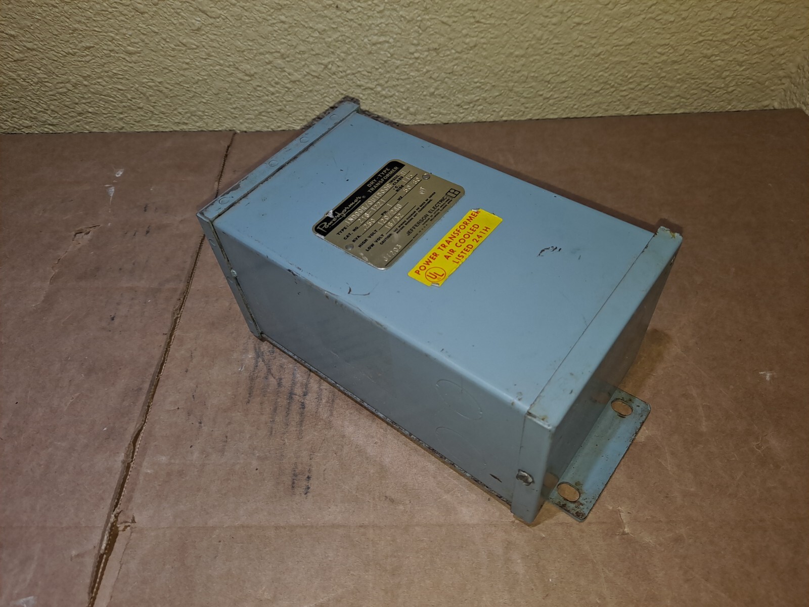 Powerformer  216-1221  Dry Type Transformer  INDOOR / OUTDOOR  Fast Shipping