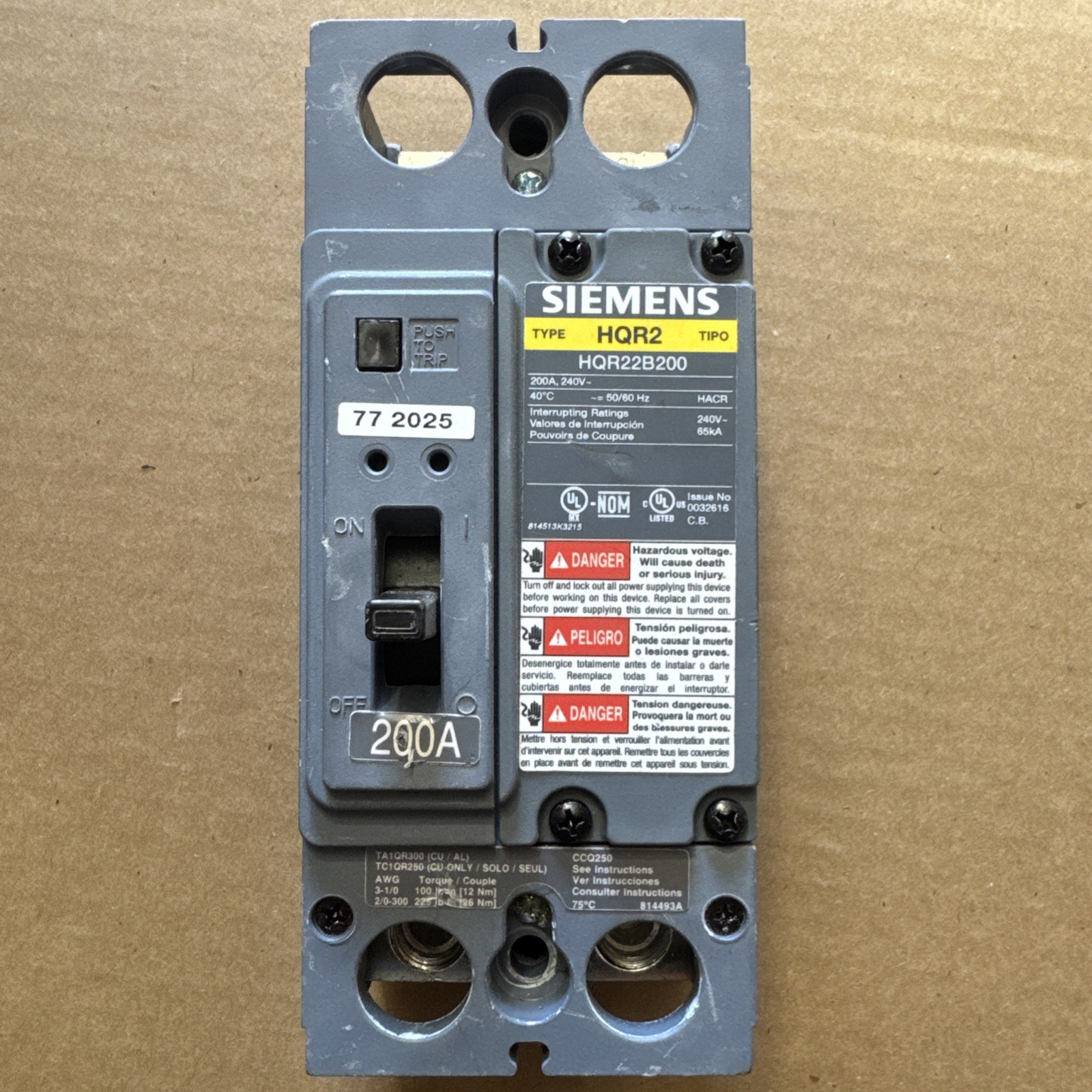SIEMENS HQR22B200 BREAKER 2POLE 200A 240V NEW Surplus