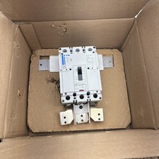 Eaton BKD2F200 PDD2XF Convertible 3-Pole 200A Main Circuit Breaker Kit 35kA 240V picture