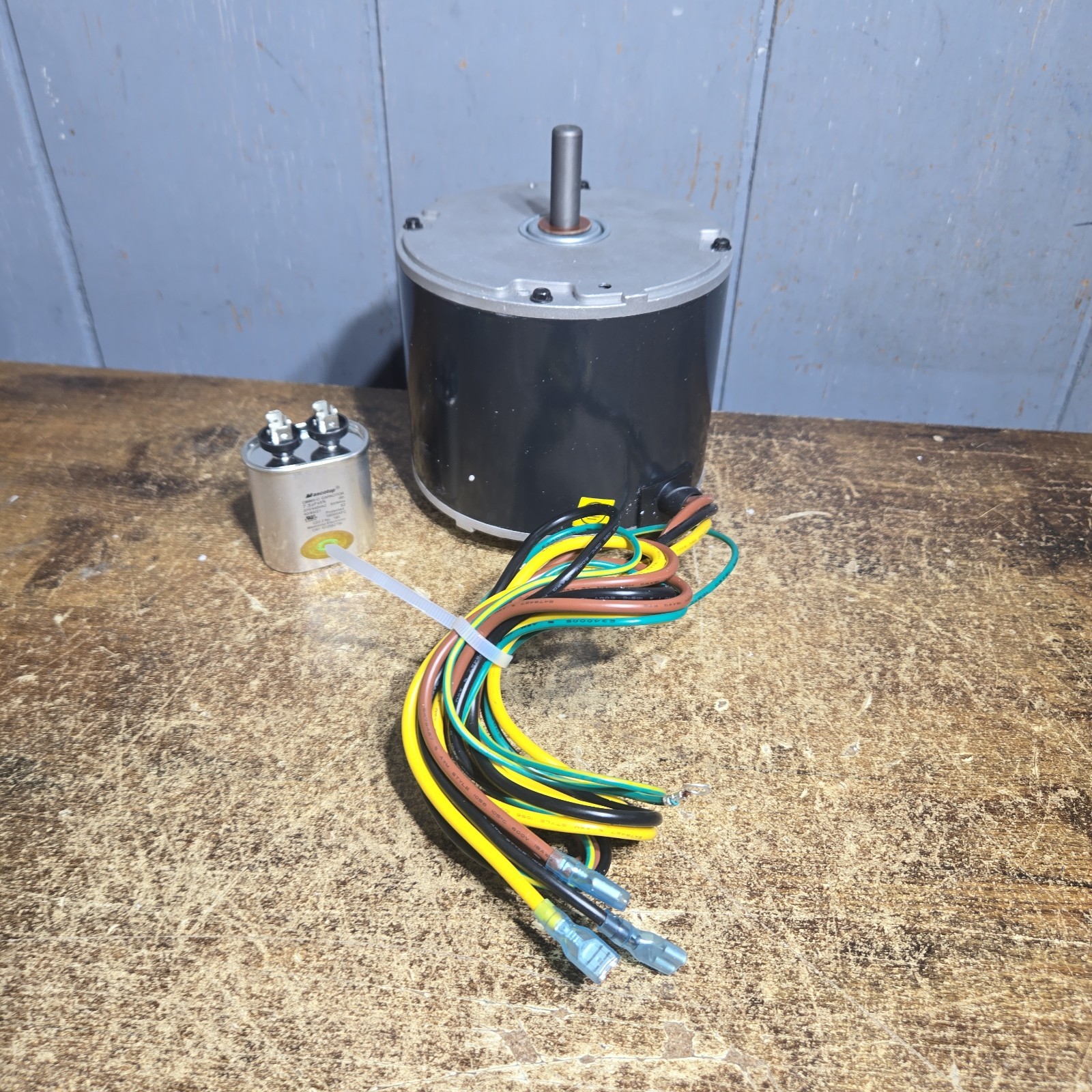 45210 Condenser Fan Motor Replace Carrier HC37GE210 1/5 HP 825RPM 208-230V