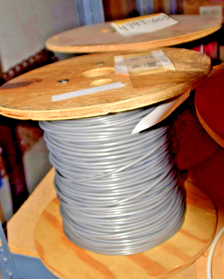 Belden 9941  5-Cond.  22 AWG Shielded Cable,  100 FT.     