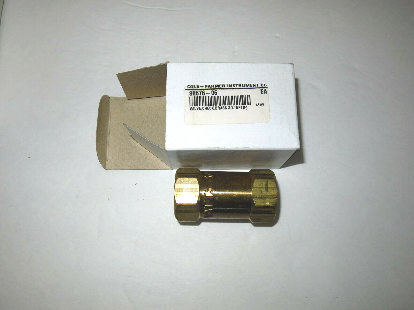 COLE-PARMER INSTRUMENT CO 98676-06 VALVE CHECK BRASS 3/4 NPT (F)