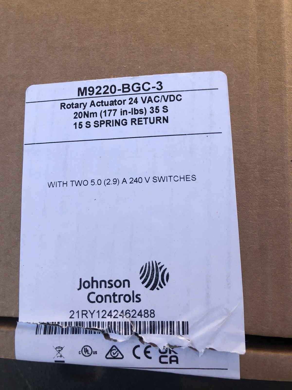 JOHNSON CONTROLS M9220-BGC-3 (BRAND NEW)