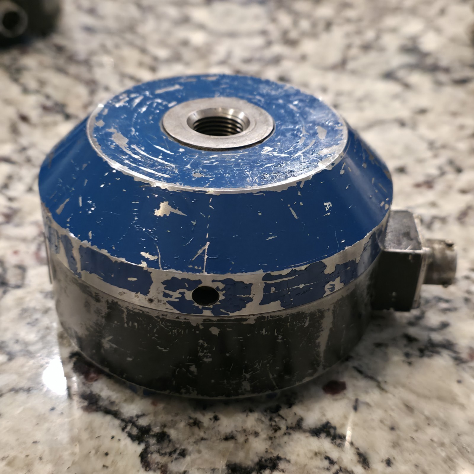 Lebow Eaton 3173 Low Profile Load Cell Force Sensor 3000 LBS 3K LB Serial 111 Lebow Eaton 3173 Low Profile Load Cell Force Sensor 3000 LBS 3K LB Serial 111