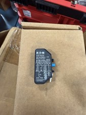 Eaton EMA13 Auxiliary Contact Block Blue 10 Amp 600V USED picture