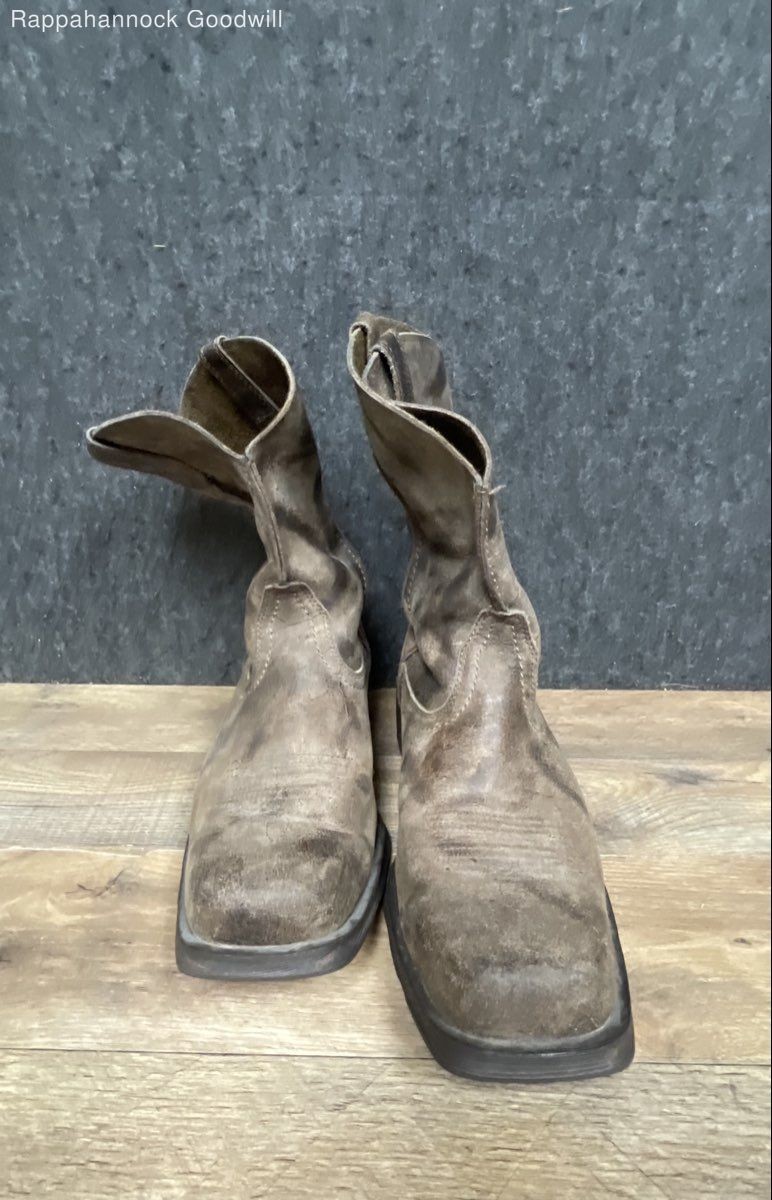 Ariat Groundbreaker Square Toe Brown Leather Western Work Boots Size 10.5 D Ariat Groundbreaker Square Toe Brown Leather Western Work Boots Size 10.5 D