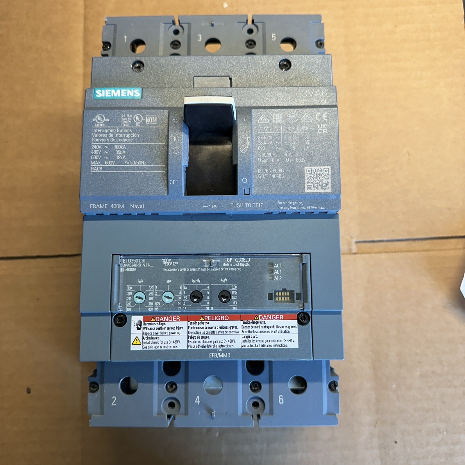 New Siemens 3VA6340-5HN31-0AA0 3-Pole Molded Case Circuit Breaker 400A. 3VA6