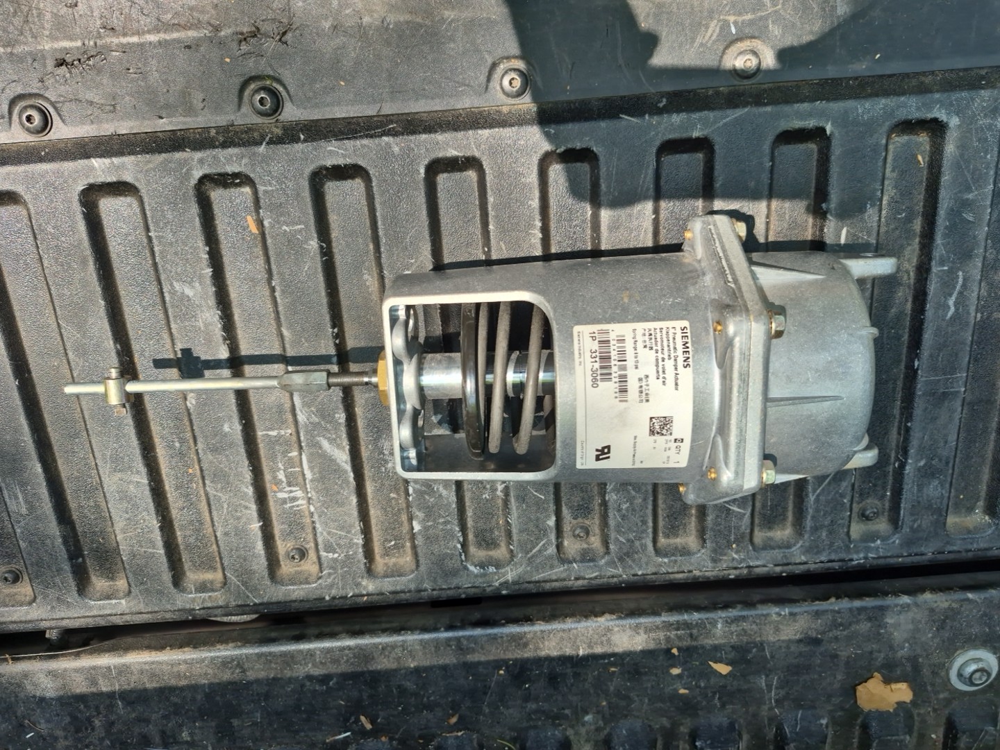 SIEMENS   #1P  331-3060 6” Pneumatic Damper Actuator New