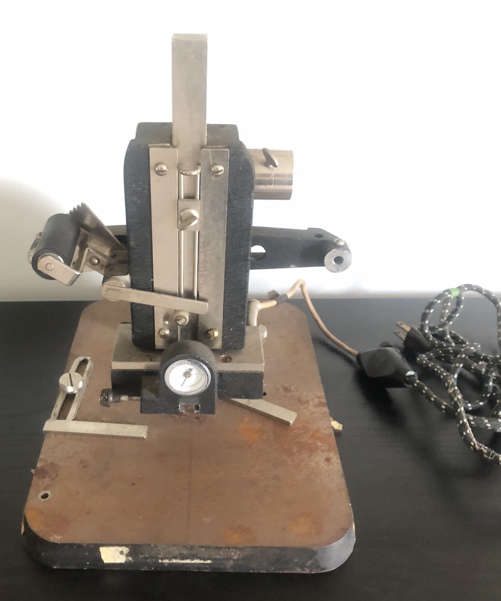 Wyman Gold Stamper Model B Stamper For Parts Or Repairs As Is Condition Wyman Gold Stamper Model B Stamper For Parts Or Repairs As Is Condition