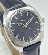 Vintage Piaget 17 Jewels Manual Winding Swiss Made Black Dial Men's Watch. picture