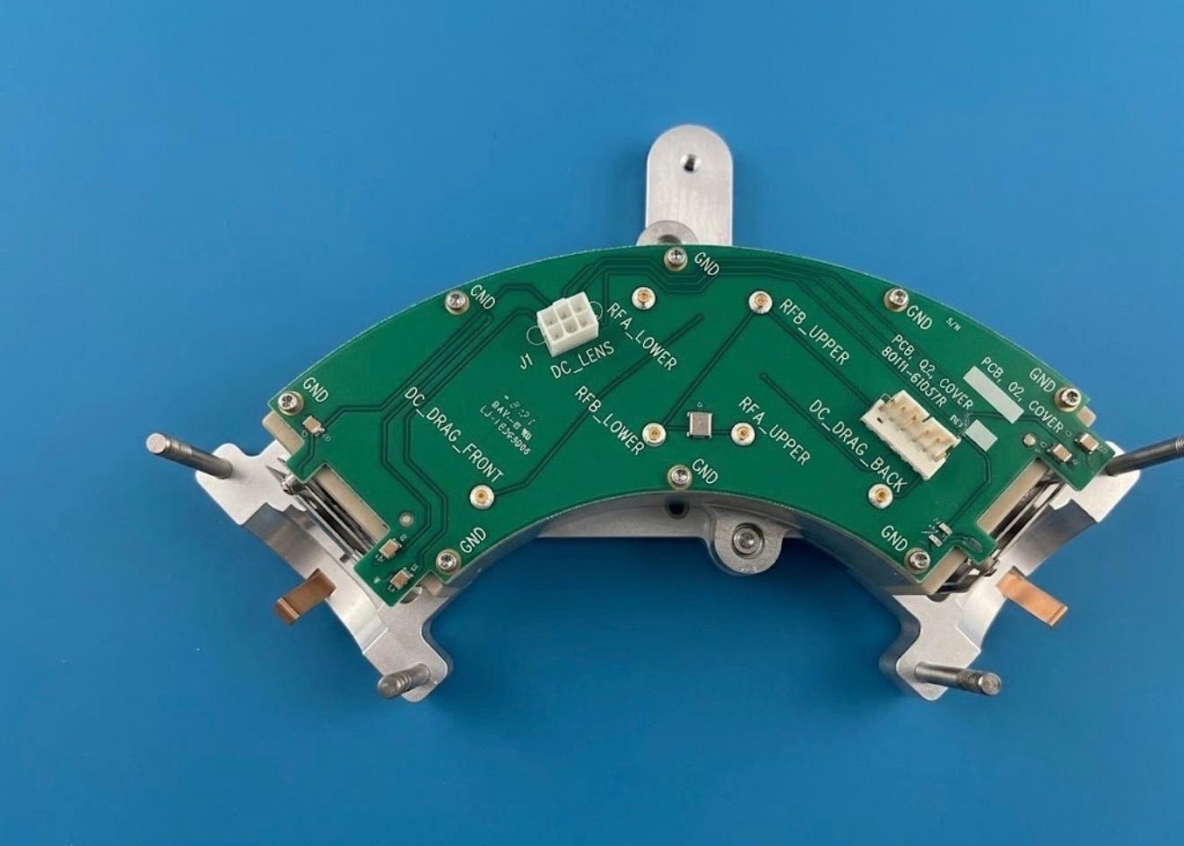Industrial Electronic PCB Circuit Board Assembly with Metal Mounting Bracket – Industrial Electronic PCB Circuit Board Assembly with Metal Mounting Bracket –