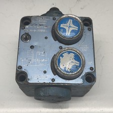 VICKERS  FLOW CONTROL VALVE CPG-06-15-AA-11 picture