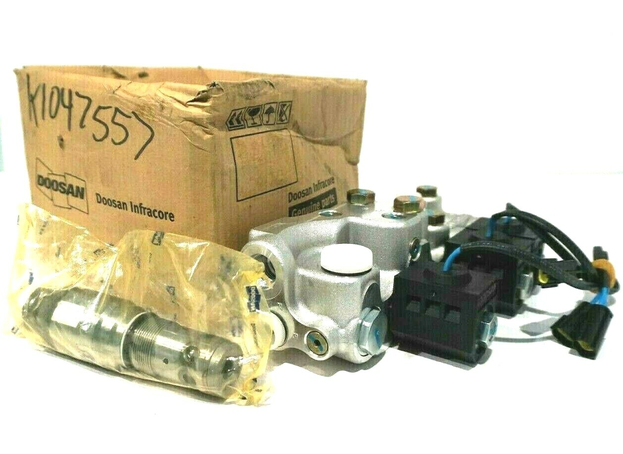 NEW DOOSAN K1047557 SOLENOID VALVE 