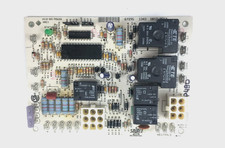 YORK 1012-956A Furnace Control Circuit Board SOURCE 1 67295 used #P490 picture