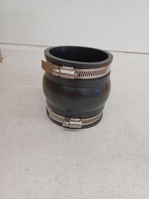 XJ3 Flexible Coupling 3in Expansion Joint X  NDS - Lot of 4