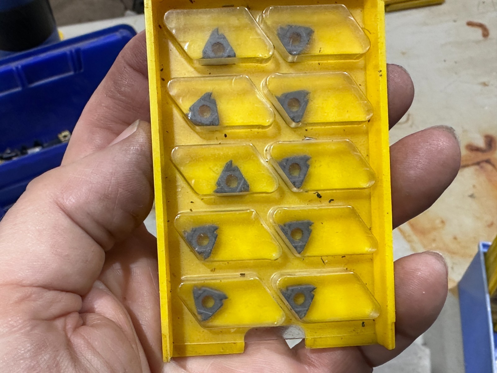 Kennametal LT11NRA60K K68 (Lot of 10)