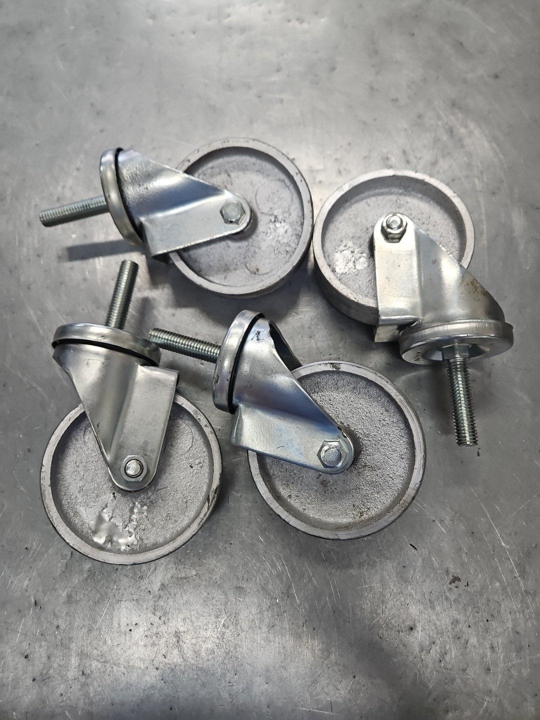 (4pc) 4 Inch  Steel Wheel Swivel 1/2
