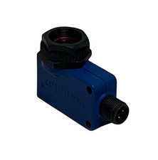 WENGLOR KR87PCT2S899 RETRO-REFLEX SENSOR 10-30VDC 4000mm RANGE PNP 200mA USNP picture