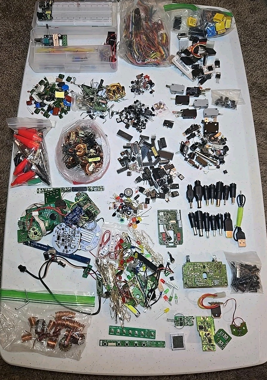 Large Mixed Electronic Components Parts Lot IC Transistors Capacitors PCB 4.77lb