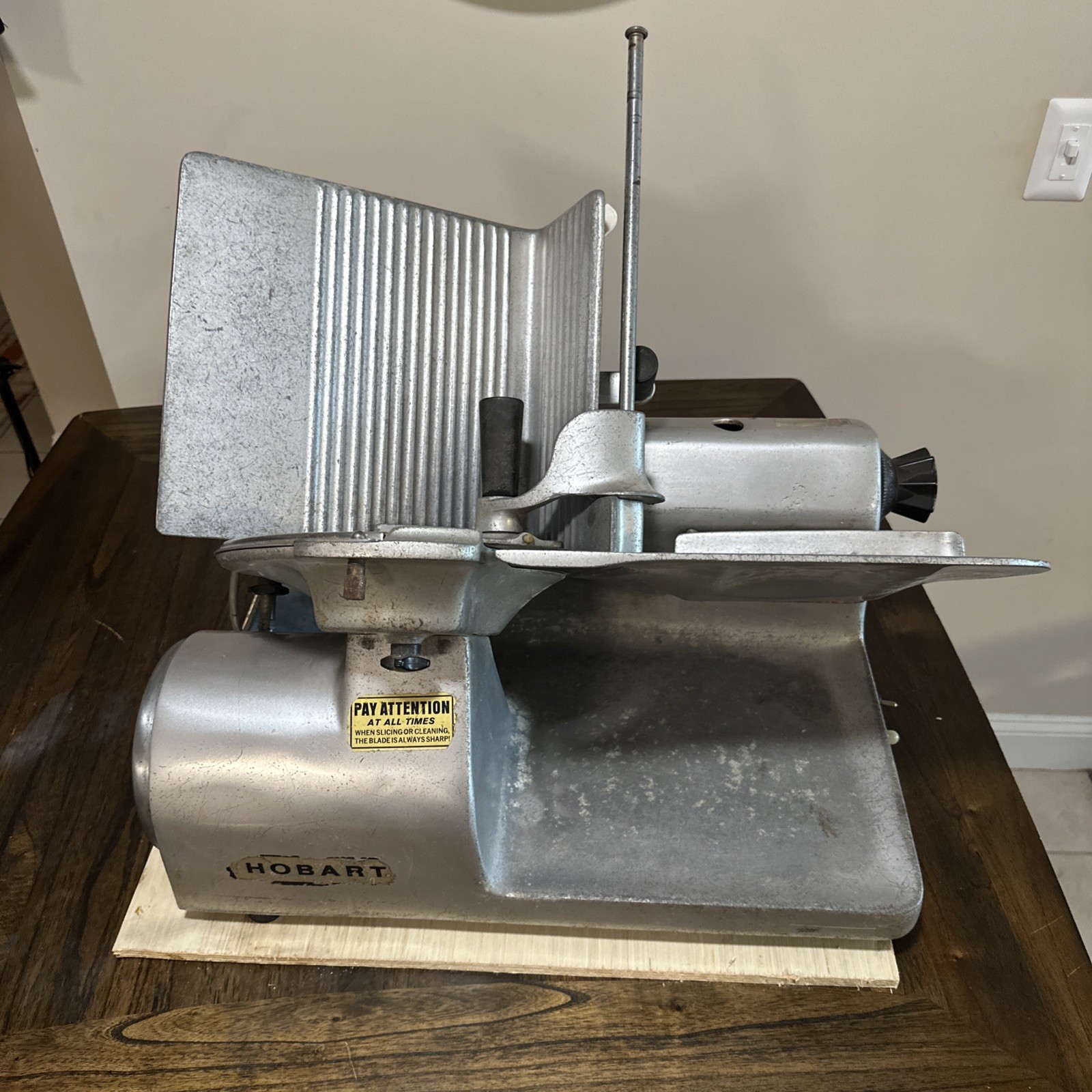 Vintage Hobart Meat Slicer, model 1712, 12 in blade, 1/3 hp, electric commercial