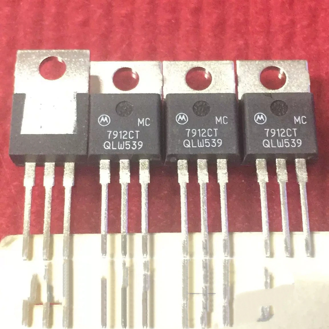 5pieces MC7912CT 7912CT 7912 Original TO-220
