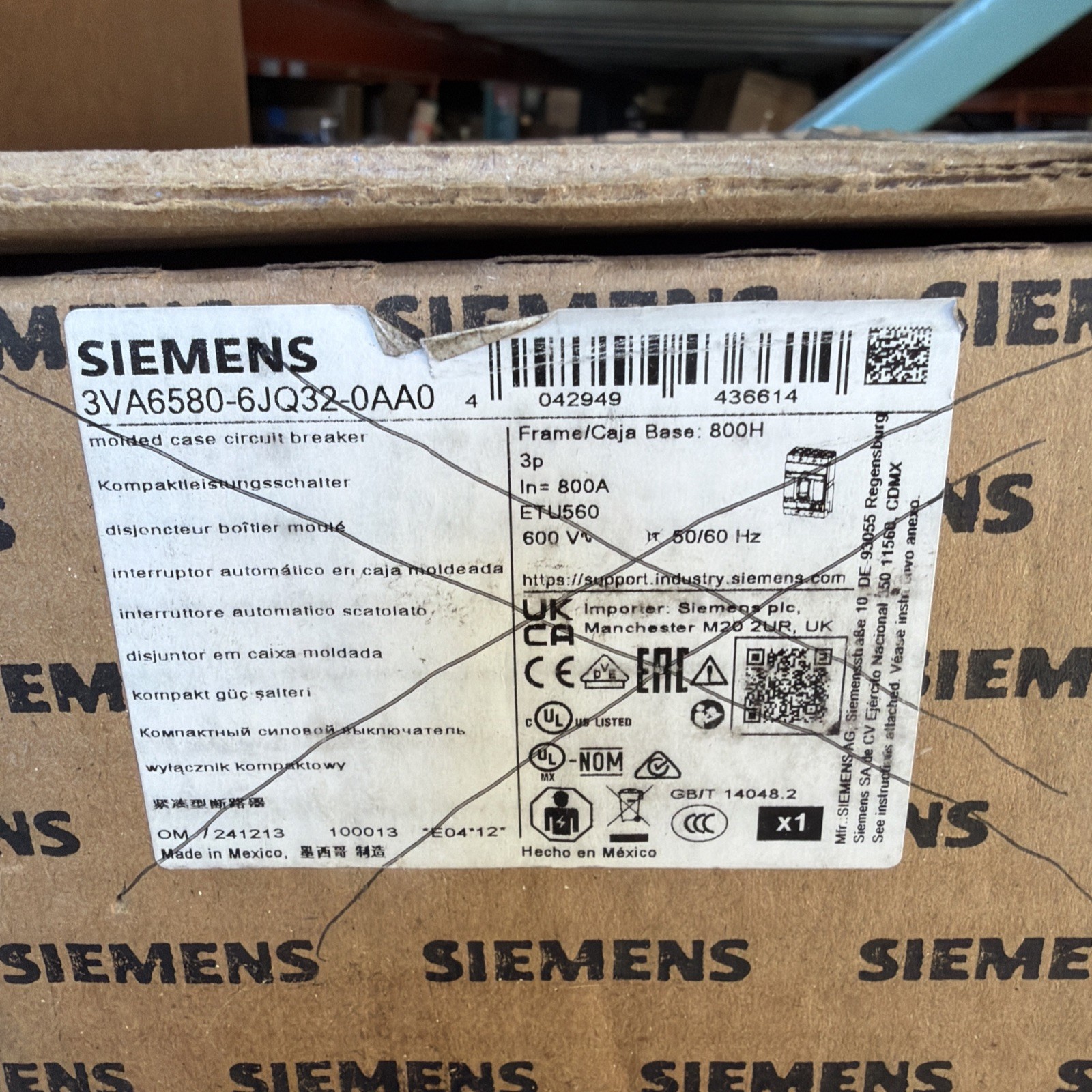 NEW SIEMENS 3VA6580-6JQ32-0AA0 CIRCUIT BREAKER 800 A 3P 600V ETU560 LSIG