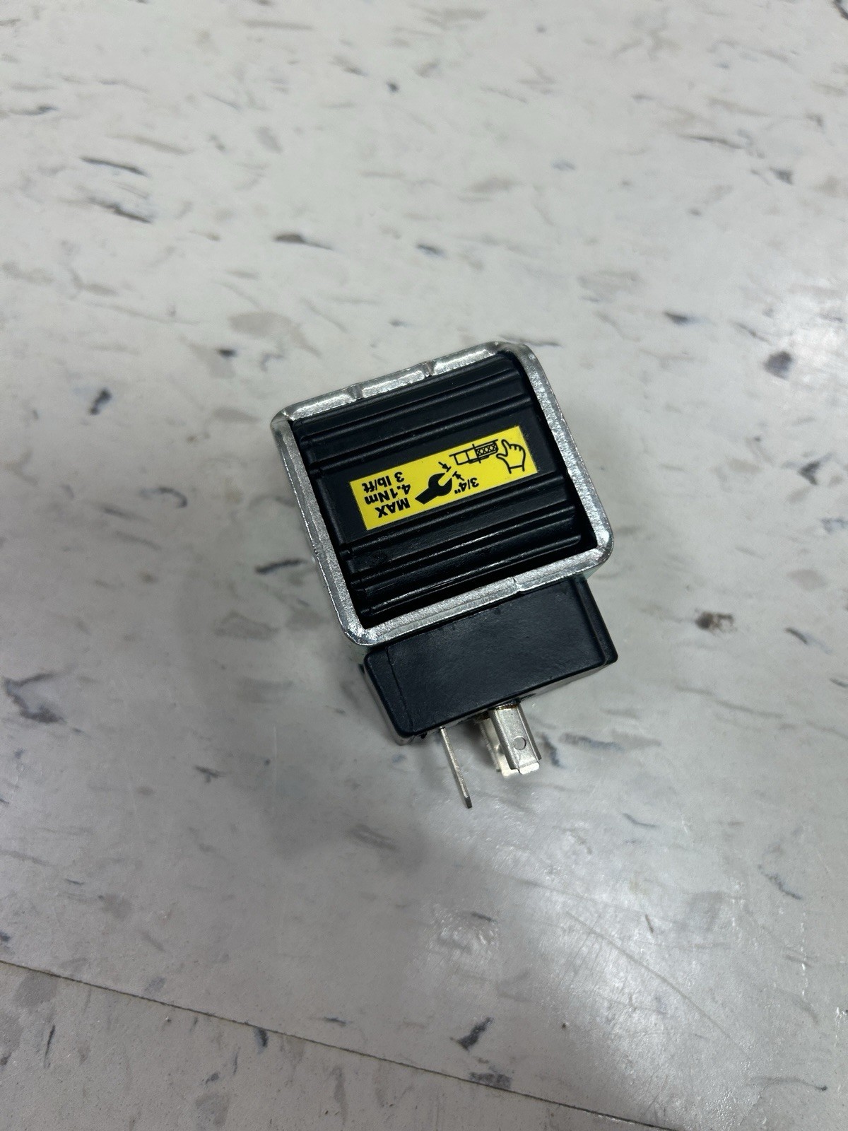 Parker CCS115D Solenoid Coil 115VAC 16W DIN 1/2” NOS Made in USA