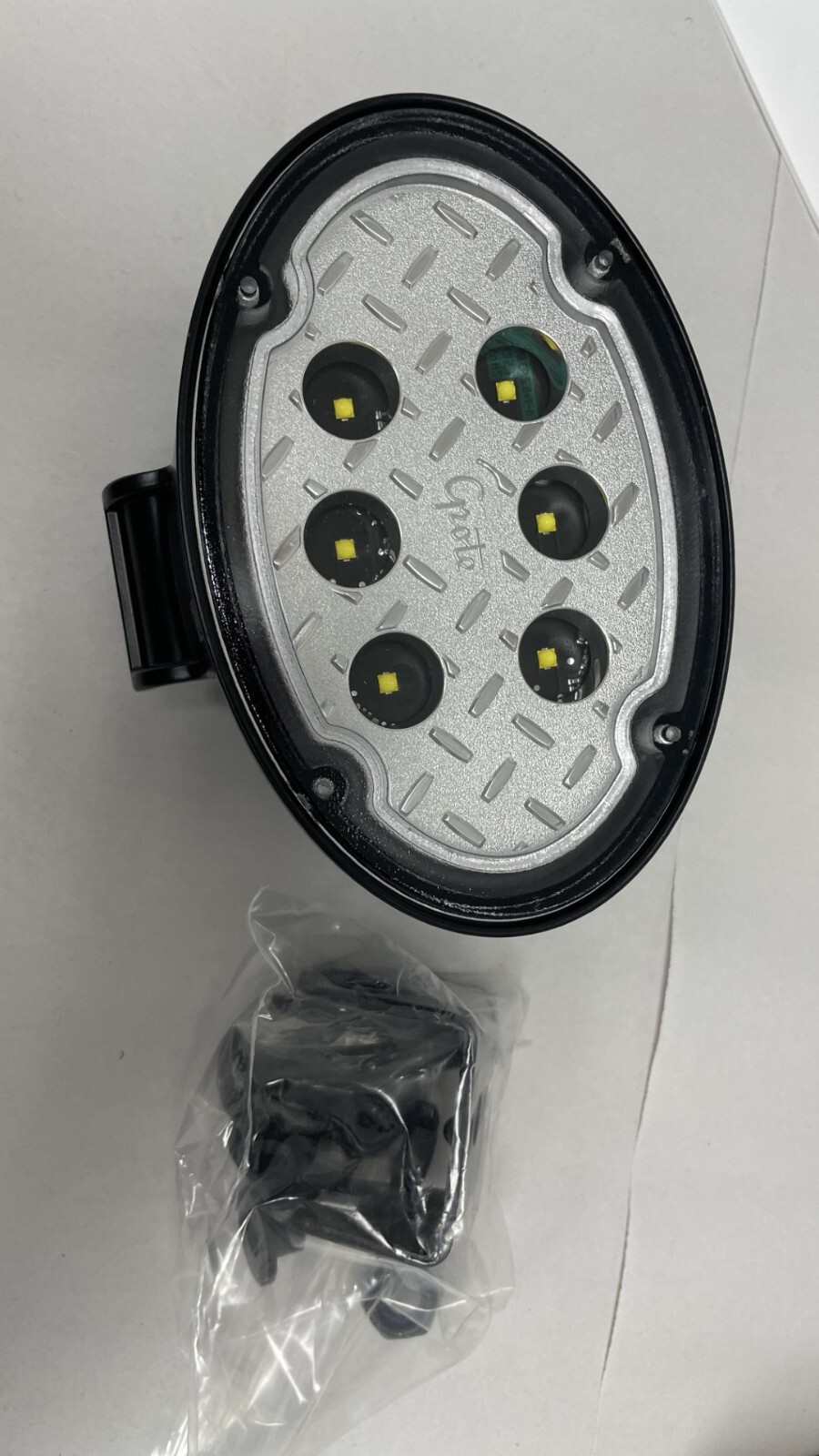 GROTE 64W31 Trilliant Oval Led Work Lights, CloseRange eOval 3000 - 814LE9 - NEW