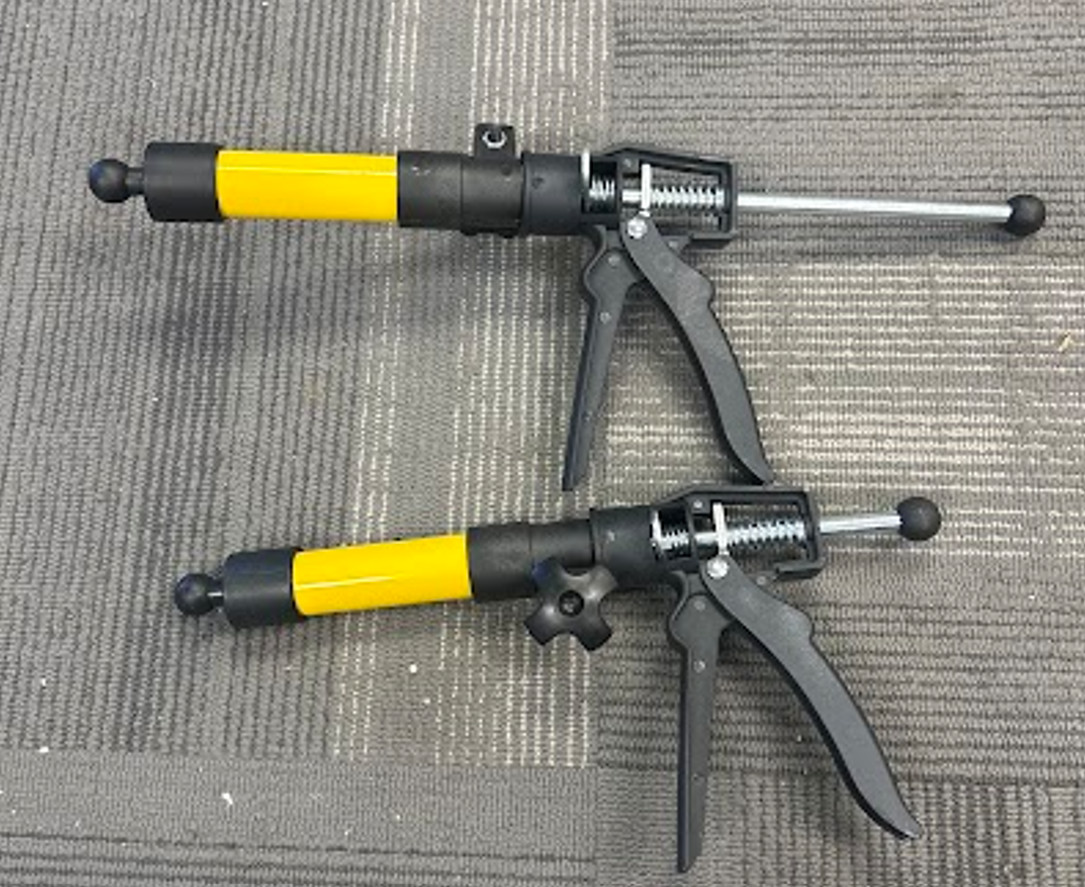 Heavy Duty Manual Caulk Gun Set 2-Pack Dispenser Tool for Sealant Adhesive