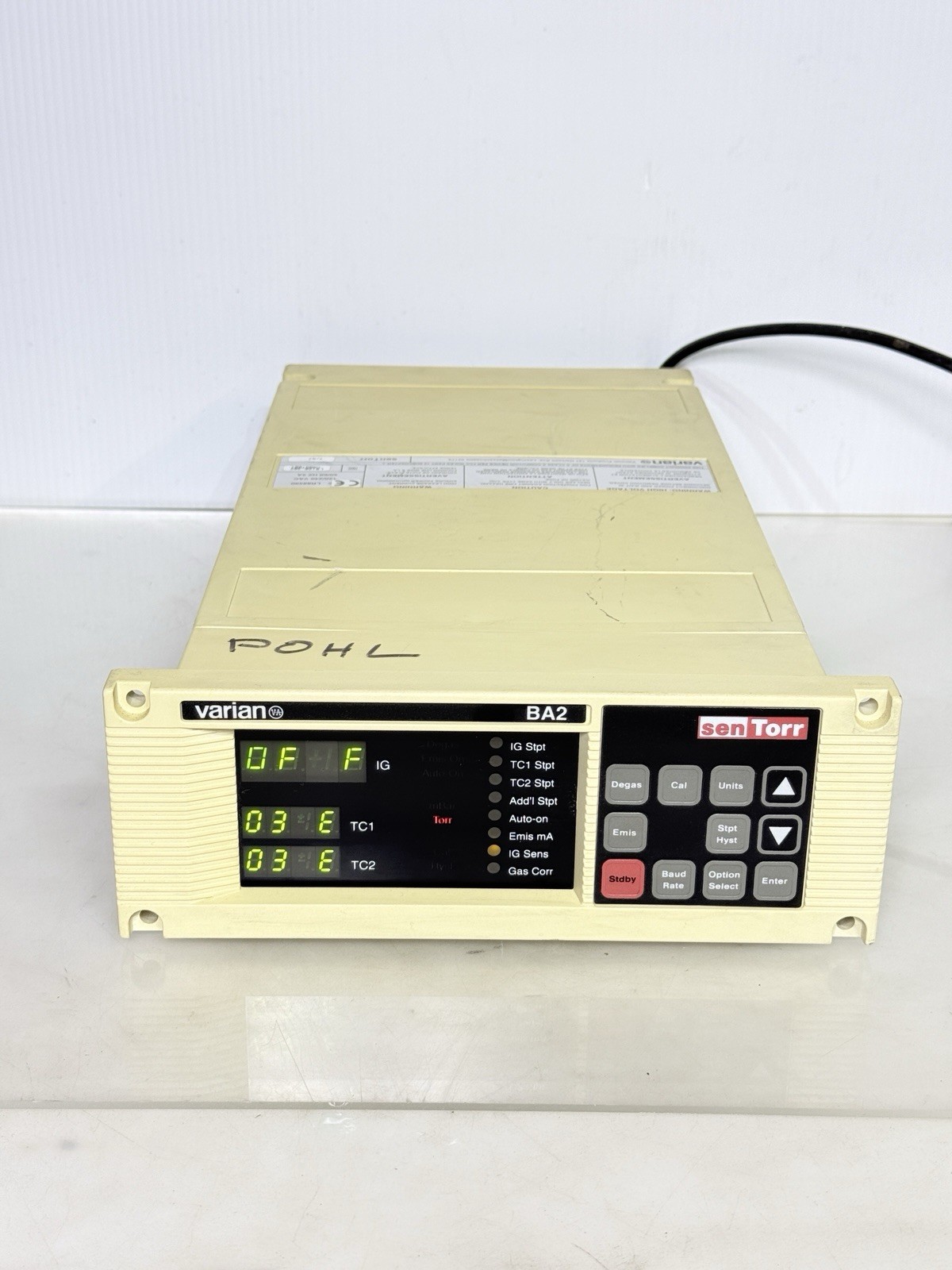 Varian senTorr BA2 Vacuum Gauge Controller Ion Gauge Dual Thermocouple/Power On