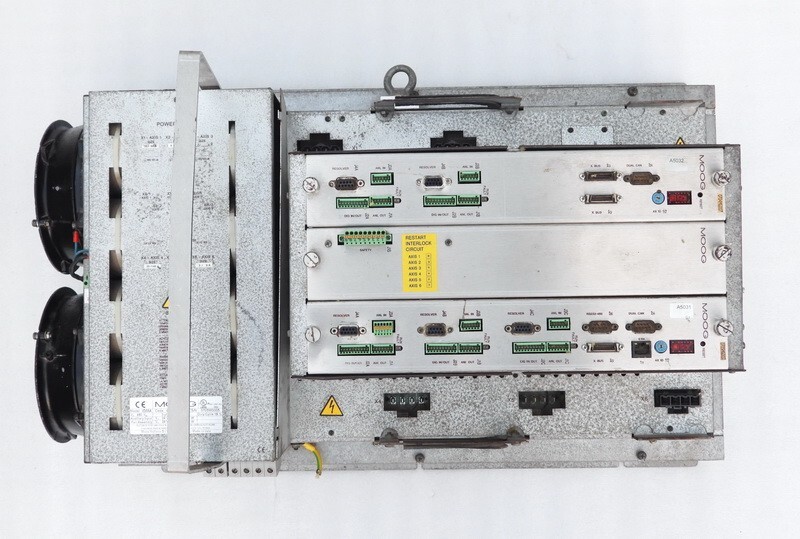 MOOG IDMA G365-001 5AXIS SERVO DRIVER WITH CONTROL CARD 480VAC MADE IN ITALY