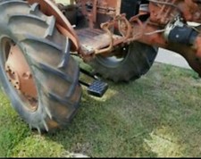 Farmall International B, BN, 140,  A and Super A Step picture
