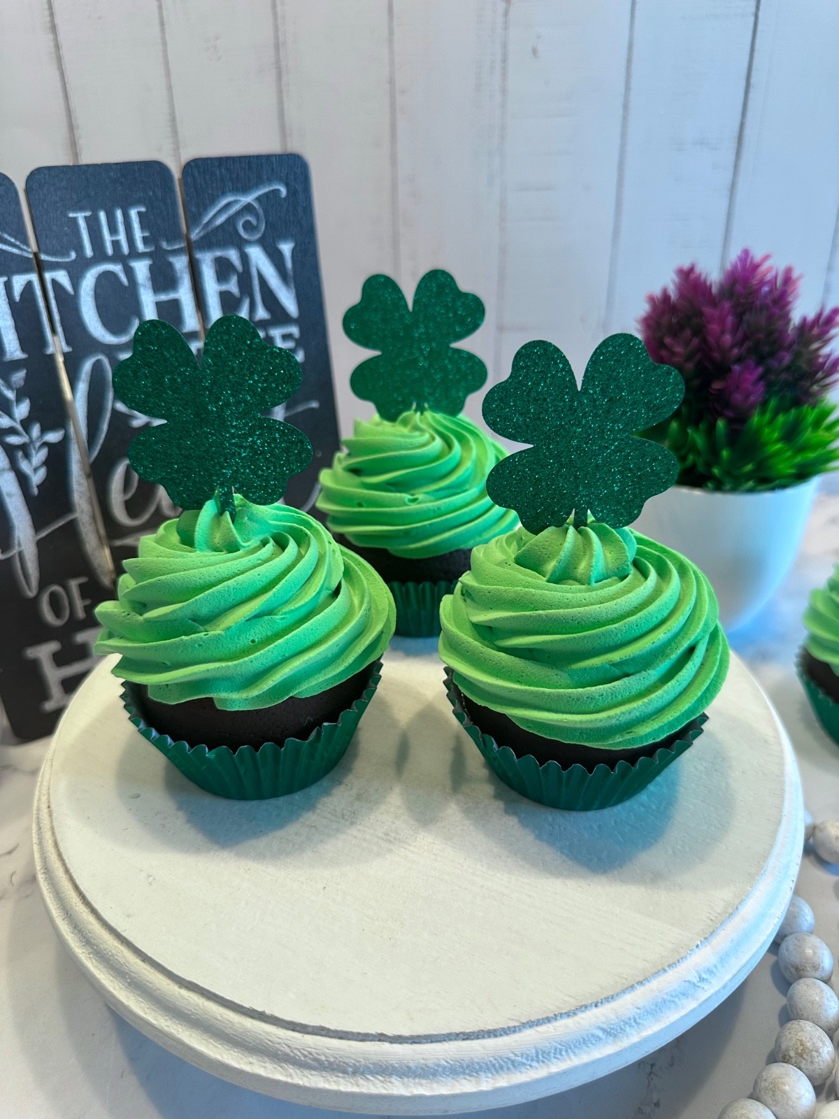 DEZICAKES Green Clover St Patrick's Day Cupcakes Set of 3