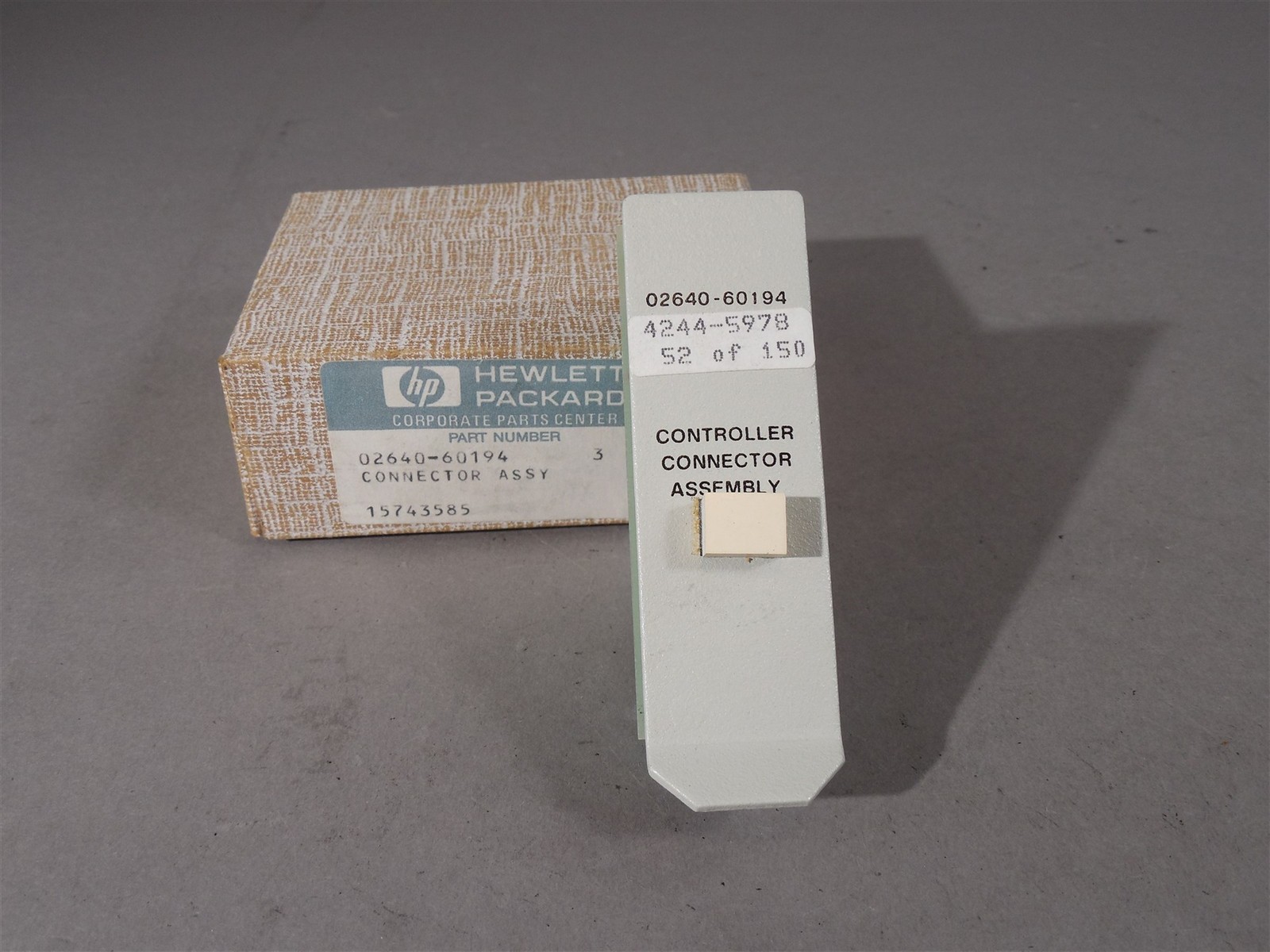 NOS - HP Hewlett Packard 02640-60194 Controller Connector Assembly