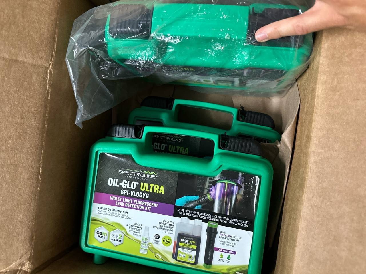 Spectroline OIL-GLO Ultra Complete Leak Detection Kit SPI-VLOGYG