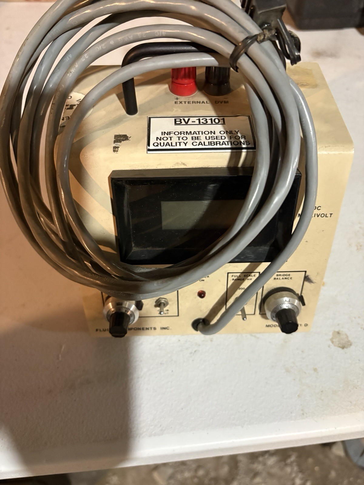 FCI Fluid Components FM71D Calibrator DC Millivolt Readout Vintage 1992 Untested