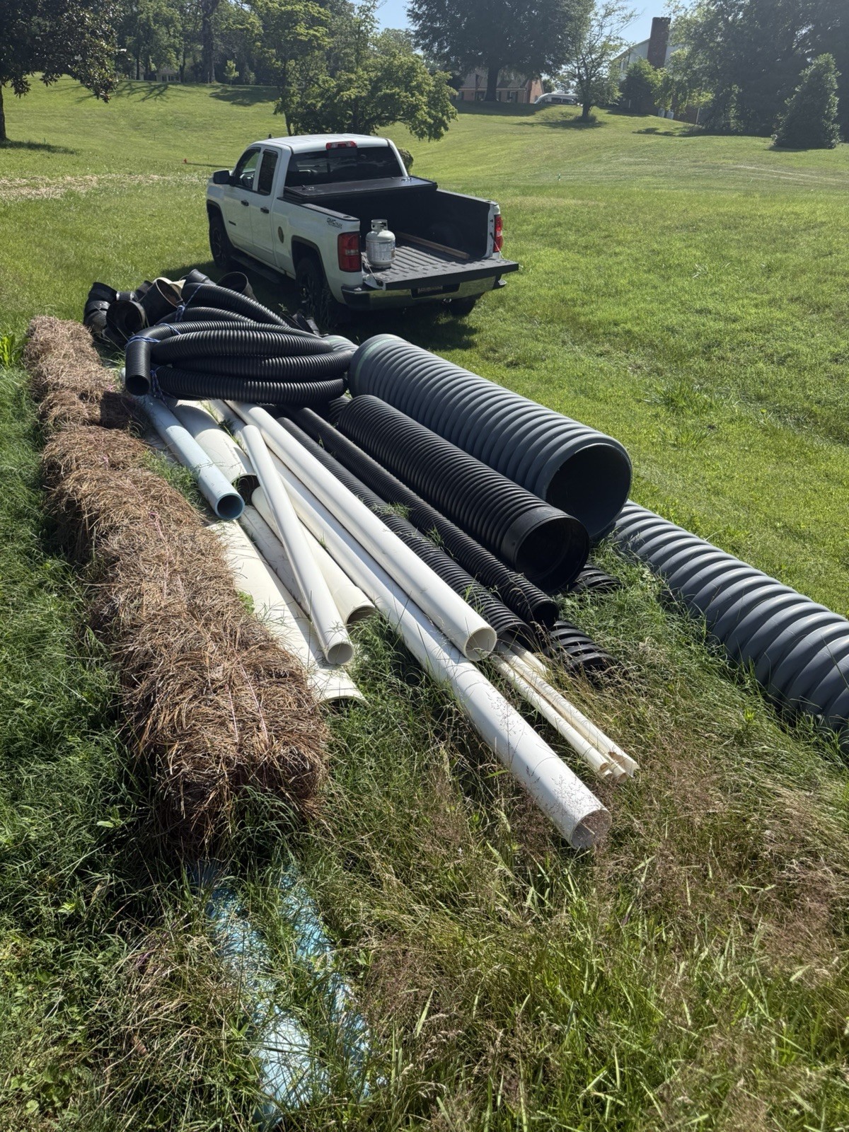Large Lot Of Drainage Pipes & Fittings