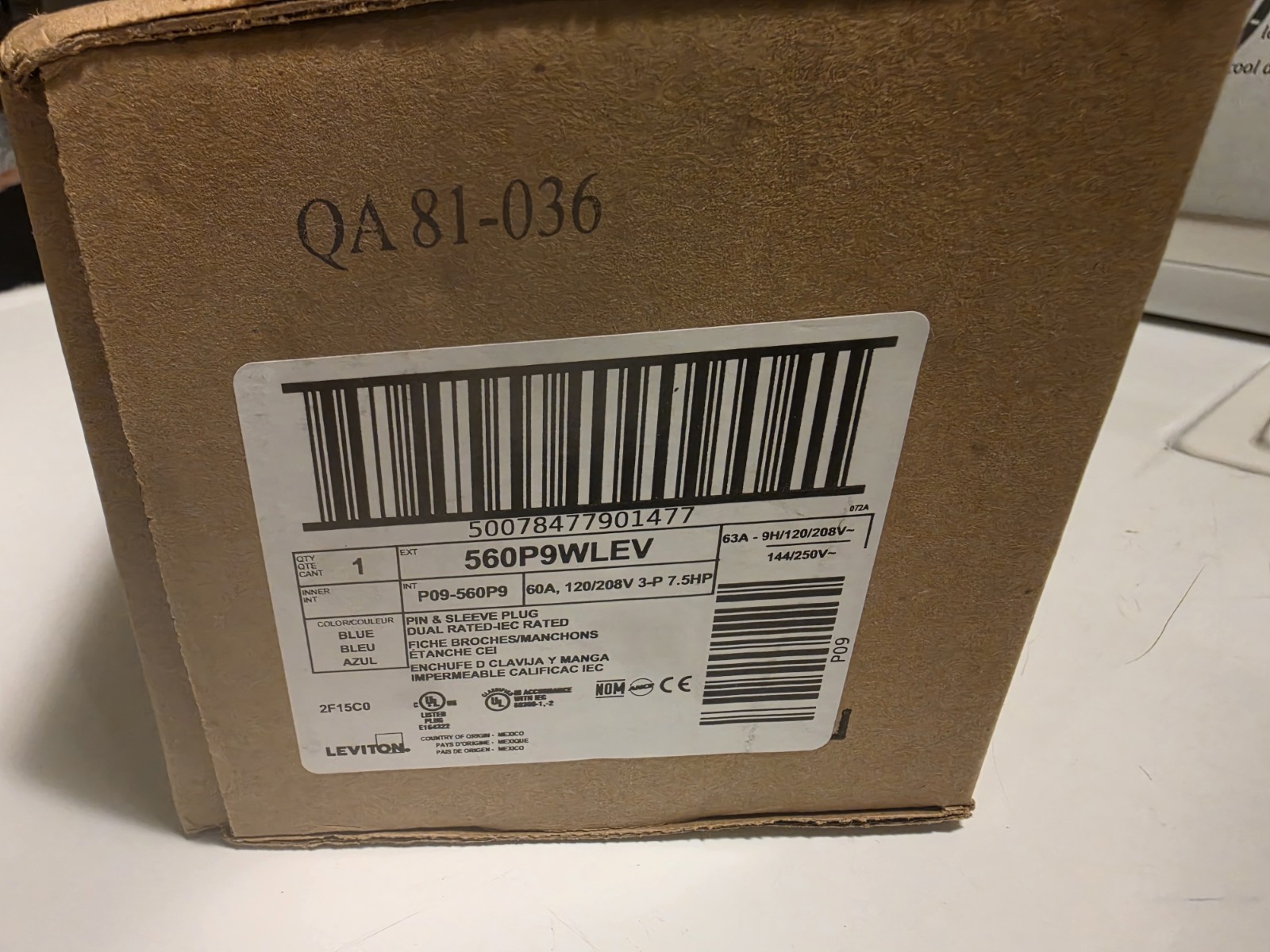 Leviton 560P9WLEV Plugs And Receptacles 