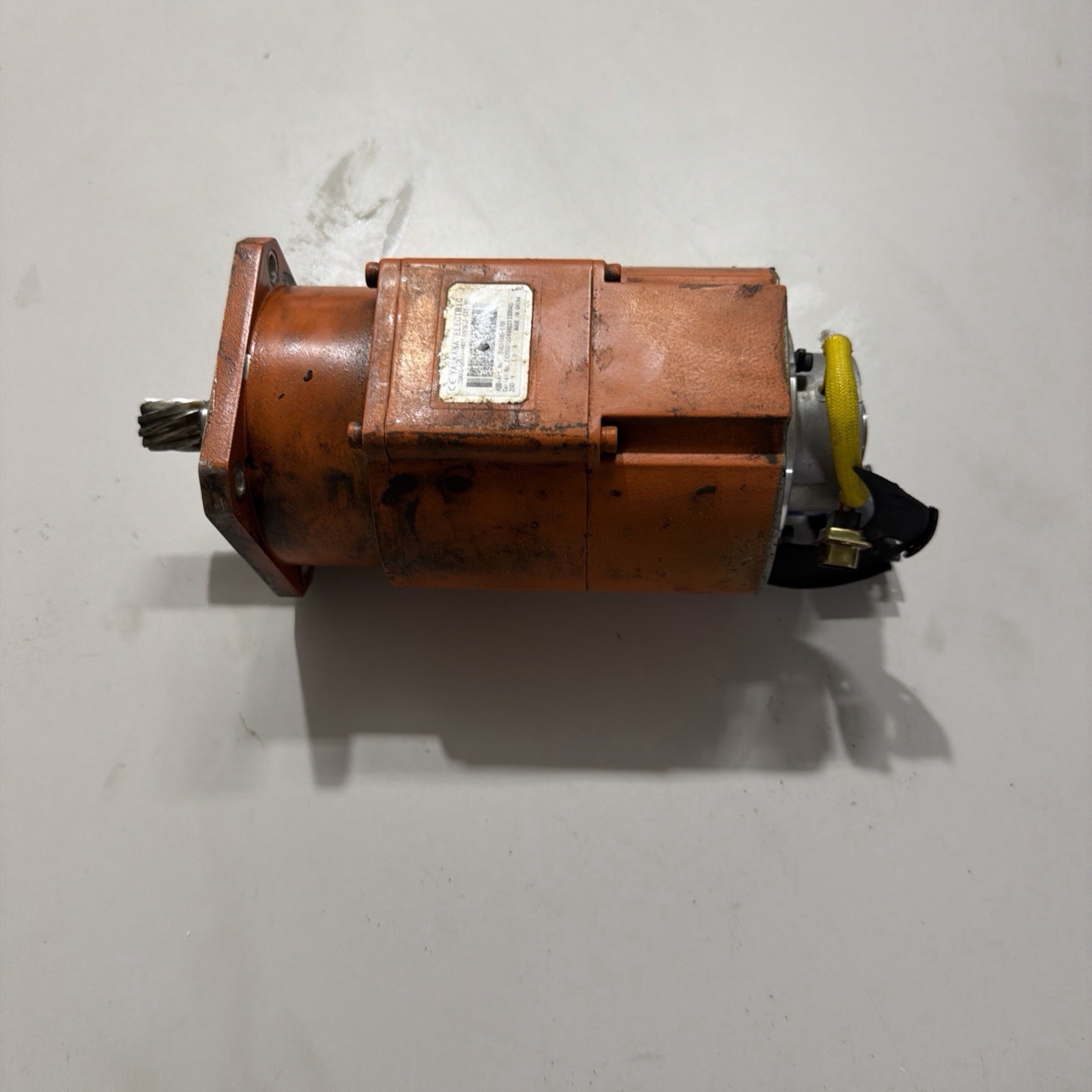 ABB Robotics 3HAC17345-1/01 Servo Motor 200V 1.5A Yaskawa Electric Unit 🇺🇸🇺🇸