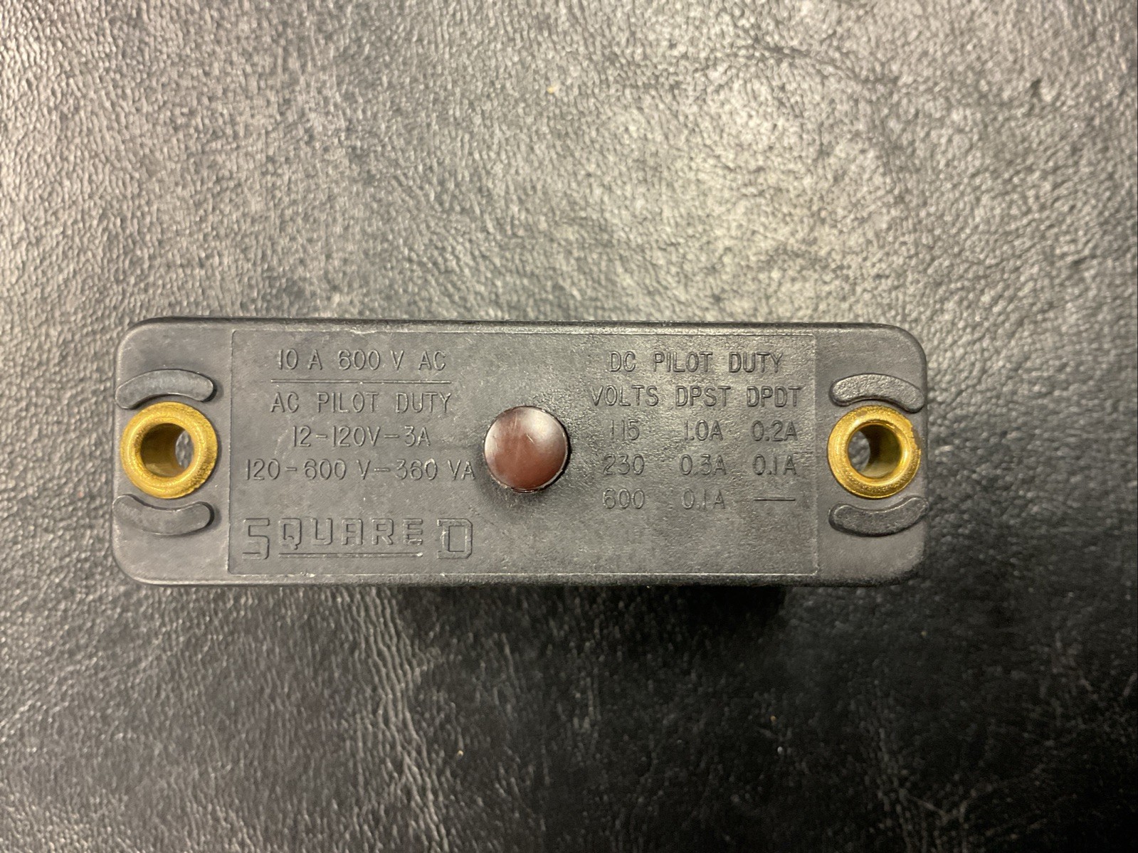 New Old Stock Square D 9007-CO3 Limit Switch 9007-C03