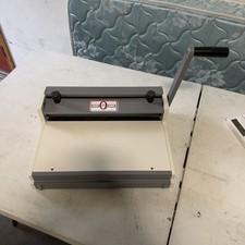 RHIN-O-TUFF HC8000 MANUAL WIRE CLOSER picture