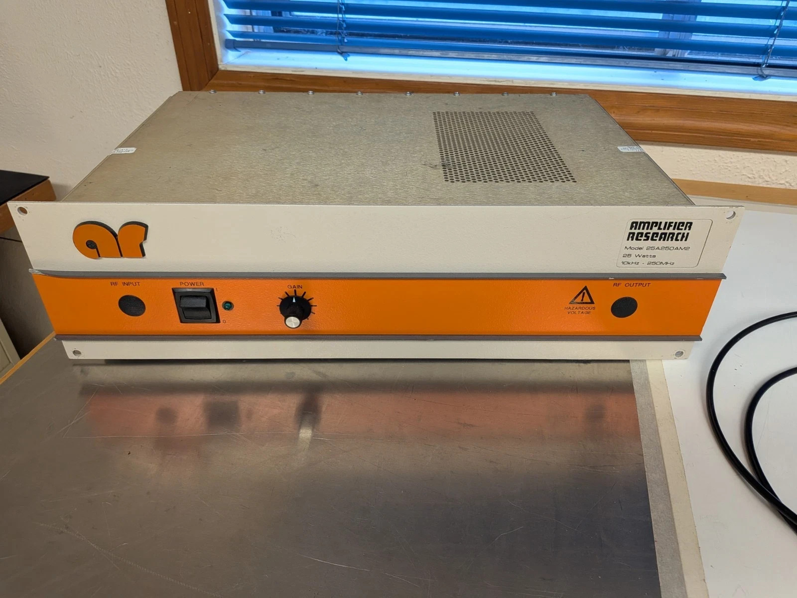 Amplifier Research RF Amplifier 25 watts, 10kHz - 250MHz