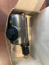 CL2389936 Brake Master Cylinder for Clark, Yale, Hyster, Cat picture